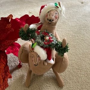 ANNALEE. KANGAROO WITH BABY KANGAROO IN POUCH.